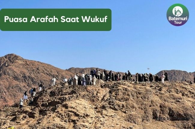 Apakah Jemaah Haji Melaksanakan Puasa Arafah Saat Sedang berada di Padang Arafah?